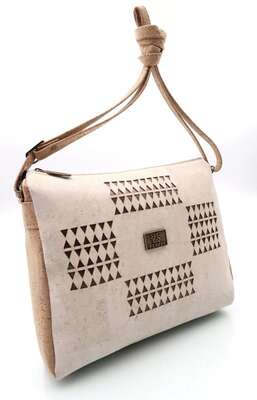 Imagen del producto Bolso triangular de corcho natural 