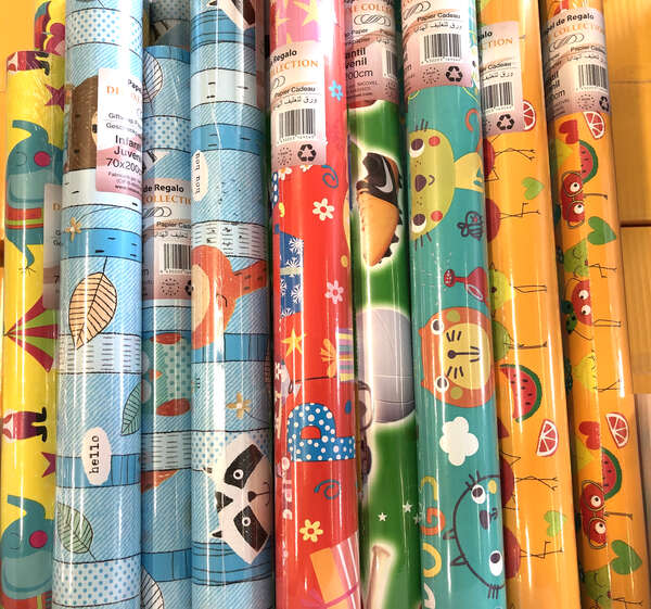 Imagen del producto Lote de rollos de papel de regalo