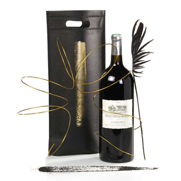 Imagen del producto Bolsa negra y dorada no tejida para 3 botellas
