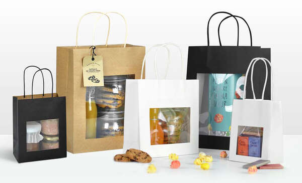 Imagen del producto Bolsas Papel kraft negro con ventana